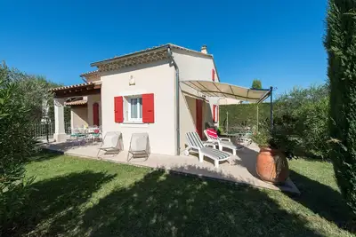 Image de Provence Alpes CÔTE D'Azur Proxi Grignan GÎTE 3 *4\/5 Personnes Jardin- Piscine