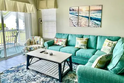 Image de Beautiful King Suite-2 Br Lake Front Golf Condo - Sandpiper Bay Golf Club