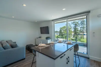 Image de One Bedroom Suite with Harbour Views
