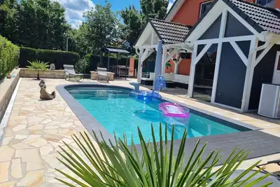 Image de Vacation apartment with outdoor pool on the outskirts of Dresden