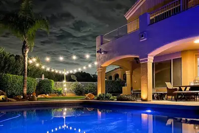 Image de Pool, Spa & Putting Green: Fountain Hills Home!