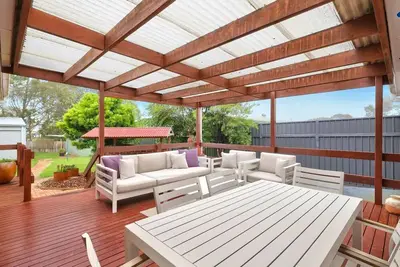 Image de 150South – 200m to beach and an easy flat walk to cafes and shops.