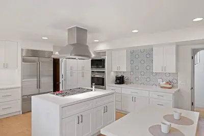 Image de Pebble Beach Hacienda: 4 bedroom 4 bath close to the Ocean and Golf