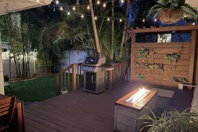 Image de Mid-Century Ranch in historic Old Northeast St. Pete, near downtown!