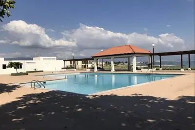 Image de Island Breeze Luxury Studio Apartment w\/Pool