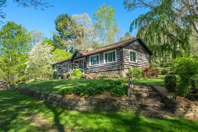 Image de La Case de Granny & Pa: 3 Br, 2 Ba House Ă Black Mountain, pour 6 personnes