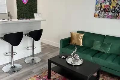 Image de ★New★ Luxury 2br on Hollywood Beach! 5★ Experience