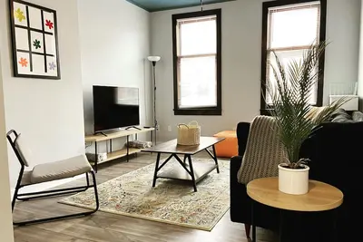 Image de Lighthouse Walk - Full Floor Suite in the heart of Downtown