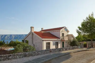 Image de 3-bedroom villa Martina with private pool and stunning sea view