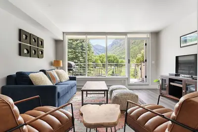 Image de The Valley Vista: Top floor unit w/ views & hot tub