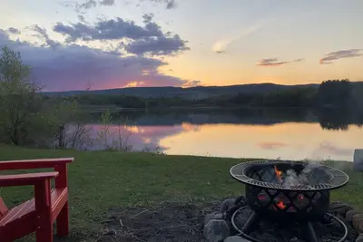 Image de Lake Mayfield Retreat - Beautiful Lakefront Property!