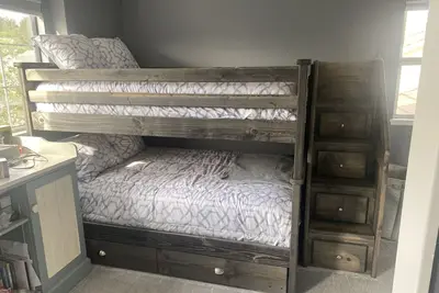 Image de Quiet Family Friendly Home Close to Magic Mountain