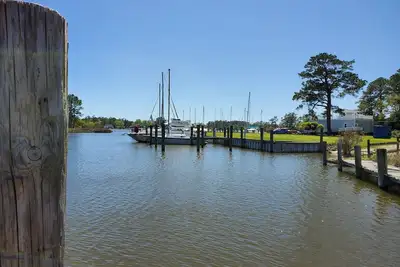 Image de Coffee Creek Cottage: A tranquil, waterfront escape minutes from Oriental, Nc