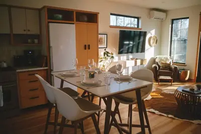 Image de Gorgeous Modern Craftsman in Downtown White Salmon