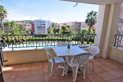 Image de Appartement T3 - 4\/5 personnes - Piscine résidence - Climatisation - WiFi - Sainte Maxime - Classé 3*