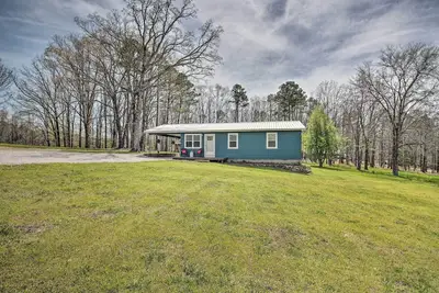Image de Cozy Hideaway Near Lake Ouachita & Hot Springs!