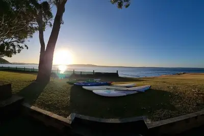 Image de 'Dolphin Shores' *2 SUPs 2 Kayaks* Waterfront Accommodation Port Stephens