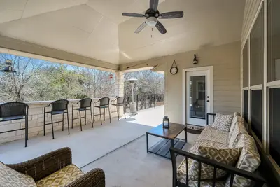 Image de Lake Access - Private Pool - 2 Acres Retreat