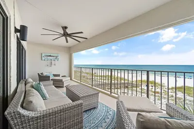 Image de Shipwatch A403 - Stunning 4th Floor Beach Front Condo in Perdido Key!