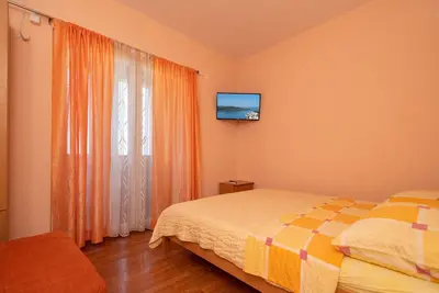 Image de Apartments Batinović - Studio Apartment with Balcony and Sea View