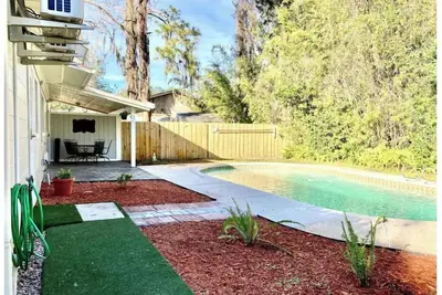 Image de Private Pool and Patio