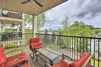 Image de Lakefront Dadeville Condo w/ Community Boat Dock!