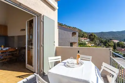 Image de Agréable appartement pour 4 personnes avec piscine, Wifi, Tv, balcon et parking
