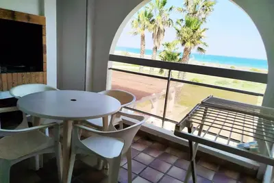 Image de Zénitude pour ce bien en front de mer avec parking privatif - 4lag502