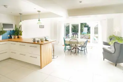 Image de Sleeps 7 - Dbl Bed Grd Floor with ensuite-Nr Beach