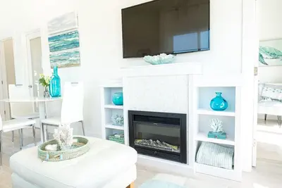 Image de Seaside Retreat. Refresh, relax and renew! ! ! Two blocks from the beach!