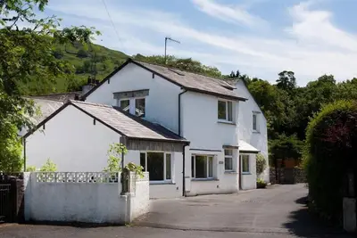 Image de Oaklea, with open fire in Ambleside