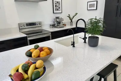 Image de New Spacious 4 Br 2. 5 Ba Family House w/ Mt. View