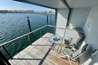 Image de Houseboat for 4 guests with 35m² in Fehmarn (167224)