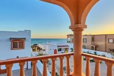 Unique Miramar Townhome Steps from the Ocean on