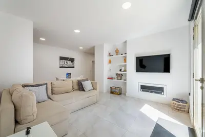 Image de Maison \"Bonanova 20\", avec jardin, terrasse plein air privé et Wi-Fi