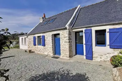 Image de Maison de pêcheur avec vue imprenable sur la mer et le port