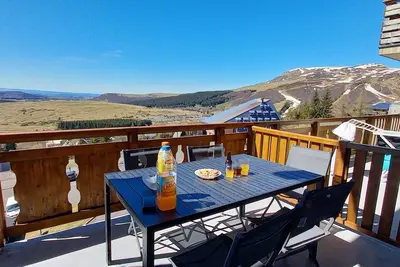 Image de Appartement 4/6 pers Situé sur les hauteurs de Super-Besse