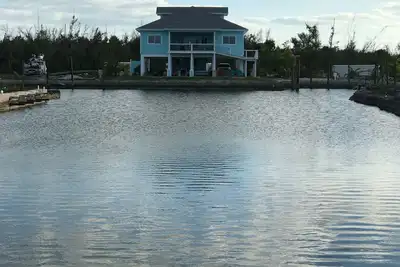 Image de Cottage nestled in Leisure Lee Waterways. Close to beaches with Dock rentals