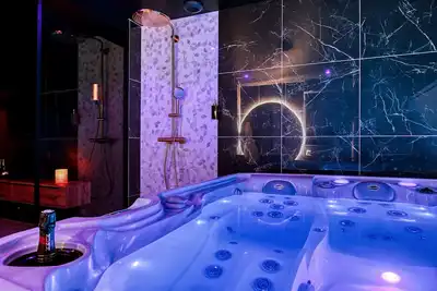 Image de Villa romantique avec Spa (jacuzzi) Ă 15mn de Paris