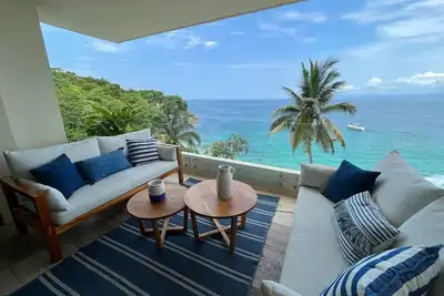 Image de Lovely 3-bedroom beach front serviced apartment