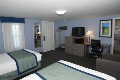 Image de Standard Room 2 Beds at Sandwich Lodge & Resort