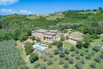 Image de Podere Le Corone 20, Emma Villas