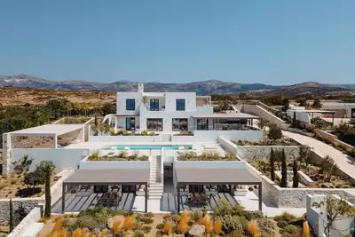 Image de Villa Sykia Naxos | Luxe | Vue mer panoramique | 16 pers-8 chambres | Piscine