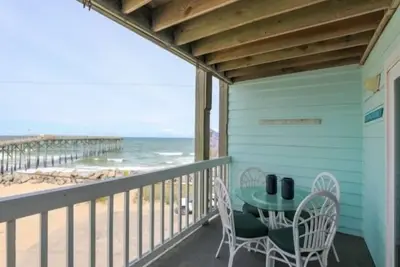 Image de Island North 4a - Incredible ocean views, quiet and relaxing, located near Freeman Park by RedAwning