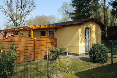 Image de Bungalow in a beautiful location on Lake Zermützelsee
