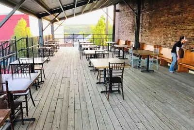Image de Hoover Suite- Gap Trail Hotel at Morguen Toole Co