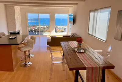 Image de Mod2bd2ba ShowstoprViews. Bbq. Garage. \n\nHSR23-002993