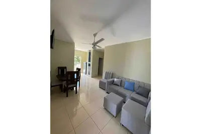 Image de Lovely Tropical 2-Bedroom Apartment w/parking