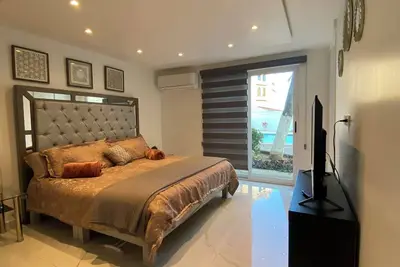 Image de Marina Sol Condo Resort property directly on the Ocean with 2 Pools