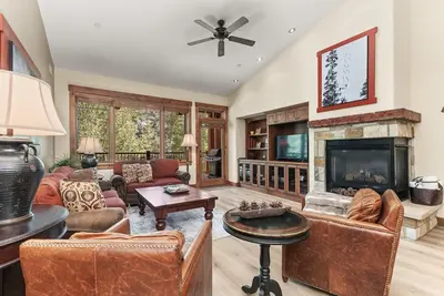 Image de Penthouse Level - A/C, Covered Deck, Outdoor Pool and Hot Tub